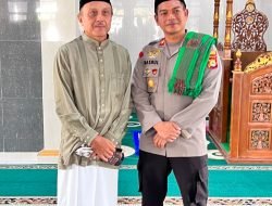 “Jum’at Curhat” Kapolsek Sandubaya Lakukan Safari Kamtibmas Di Masjid Al Mujahidin Gerung Timur