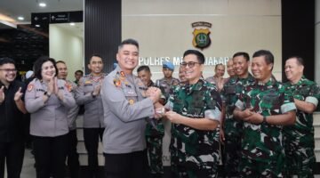 Kodim 0503 Jakarta Barat Rayakan Hari Bhayangkara Bersama Polres Metro Jakbar di Hari Bhayangkara ke-79