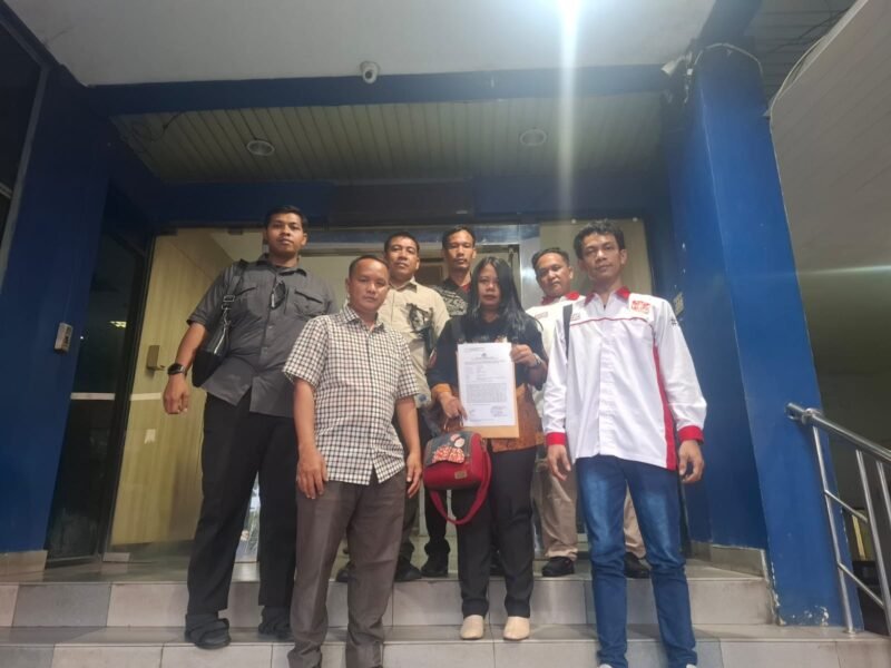 Ika menjelaskan, laporan ini dibuat setelah beredarnya potongan video saat dirinya menghadiri Rapat Dengar Pendapat (RDP) di Komisi V DPR RI 