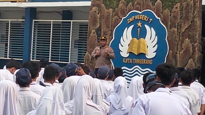 Polres Metro Tangerang Kota Gelar Program Police Go To School di SMPN 07 Batuceper, Tanamkan Nilai Cerdas dan Berkarakter pada Siswa