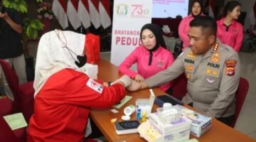 Kapolresta Tangerang Kombes Pol Andi Muhammad Indra Waspada Amirullah apresiasi partisipasi wartawan dan masyarakat dalam aksi kemanusiaan yang digelar bersama PMI Pandeglang