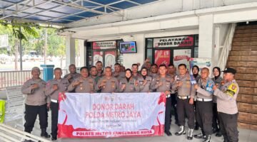 Rayakan Hari Jadi ke-74, Humas Polres Metro Tangerang Kota Tebar Kepedulian Lewat Donor Darah