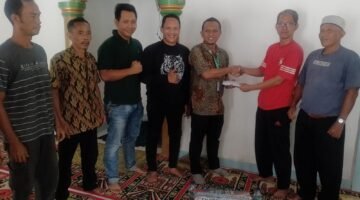 PT Wahana Pamunah Limbah Industri (WPLI) Berikan Bantuan Renovasi Mushola Al-barokah Didesa Parakan Rt 04