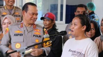 Orang Tua Senang Anaknya Dapat MBG dari SPPG Polda Metro: Menu Variatif