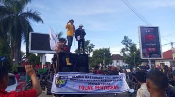 Aliansi Masyarakat Adat Bupolo dan KNPI Buru Gelar Aksi Demo, Tolak Penertiban Tambang Emas di Maluku