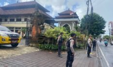Hadir di Tengah Umat, Raimas Polres Badung Kawal Keamanan Ibadah Natal di Abianbase