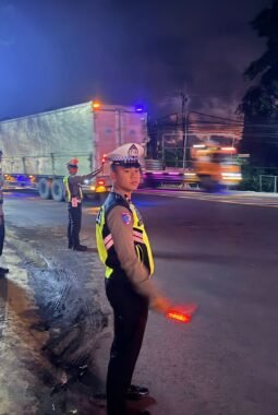 Pos Yan Adipura Hadir di Tengah Masyarakat, Kamtibmas Malam Hari Tetap Terjaga