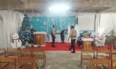 Personel Sat Samapta Polres Bangli Laksanakan Sterilisasi Gereja Jelang Ibadah Malam Kudus