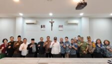 Kapolres Metro Tangerang Kota Tinjau Gereja dan Pos Pam Ops Lilin Jaya 