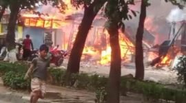 Kebakaran Hanguskan Sejumlah Bangunan di Kalideres (Foto.Timred)
