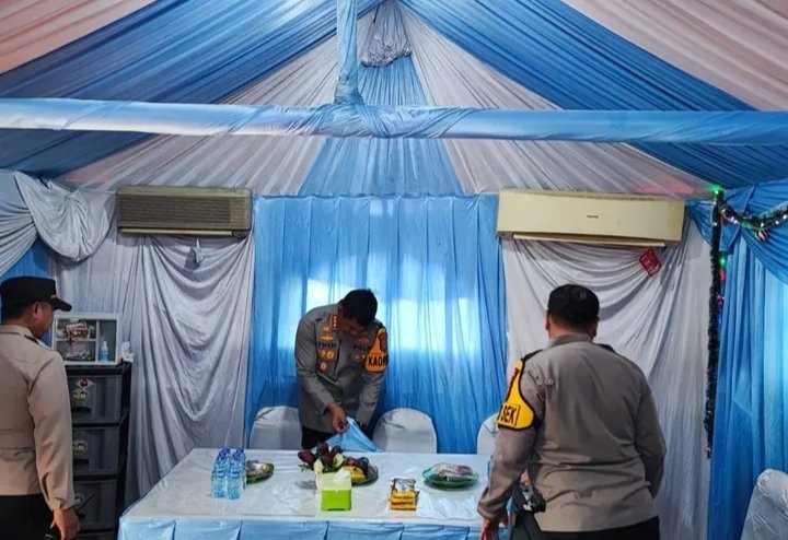 Kapolres Metro Jakarta Barat Tinjau Kesiapan Pospam Seasons City Jelang Malam Tahun Baru 2026
