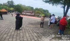 Personil Opsnal dan Polsubsektor Tanah Lot Melaksanakan Penjagaan dan Patroli di Kawasan DTW