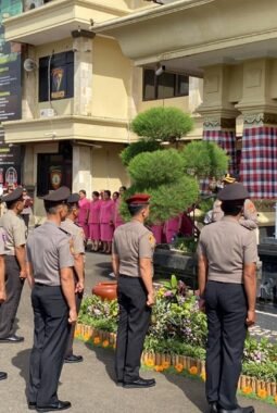 Awal Tahun 70 Personel Polres Badung Naik Pangkat