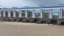 Heboh Bunyi Sirine Pintu Air 10 Tangerang Terdengar Keras (Foto. Tangkapan layar video viral)