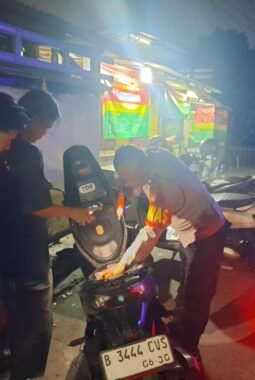 Polsek Benda Gelar Razia dan Patroli Mobile Dini Hari, Satu Sepeda Motor Diamankan