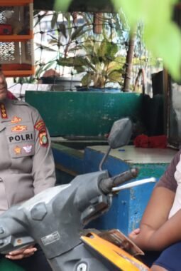 Jaga Jakarta+ On The Spot, Kapolres Metro Jakarta Barat Duduk Bareng Warga Angke Serap Aspirasi