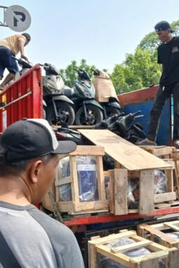 Terbongkar! 12 Motor Diduga Hasil Curian Hendak Diseberangkan ke Sumatera, Polisi Amankan Truk Pengangkut