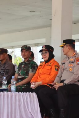 Gelar Apel Siaga Tanggap Darurat Karhutlah, Kapolresta Mamuju : Lakukan Himbauan Dan Penegakan Hukum Kepada Pembakar Lahan