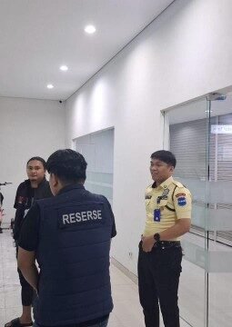 Polisi Bersama Masyarakat: URC Polda Sulbar Sisir Mamuju, Antisipasi Kejahatan Jalanan