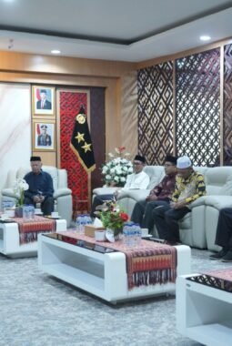 Perkuat Sinergi dengan MUI, Kapolda Sulbar Dorong Gerakan Bersama Berantas Narkoba, Judi Online dan Penipuan Digital